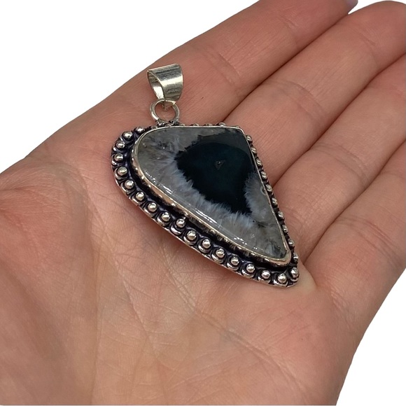 New Solar Agate Crystal Natural Stone Pendant. 2 1/8” Long. 925 silver overlay - Picture 2 of 5